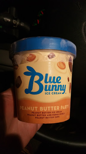 Grocery Store «Sunshine Market», reviews and photos, 4595 Warner Rd, Cleveland, OH 44105, USA