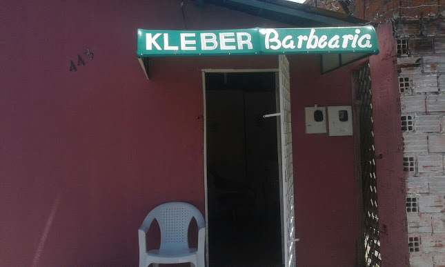 Kleber Barber