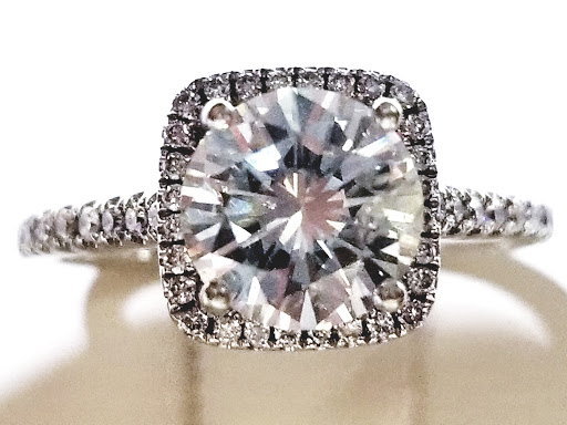 Jewelry Store «Meridian Diamond Co», reviews and photos, 780 Holcomb Bridge Rd, Roswell, GA 30076, USA