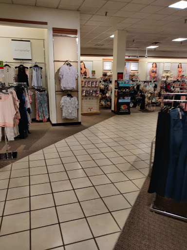 Cosmetics Store «SEPHORA inside JCPenney», reviews and photos, 4832 Valley View Blvd NW, Roanoke, VA 24012, USA