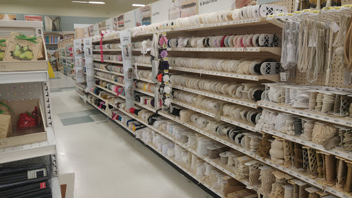 Fabric Store «Jo-Ann Fabrics and Crafts», reviews and photos, 11215 Causeway Blvd, Brandon, FL 33511, USA