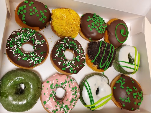 Donut Shop «Krispy Kreme Doughnuts», reviews and photos, 2822 S College Rd, Wilmington, NC 28412, USA