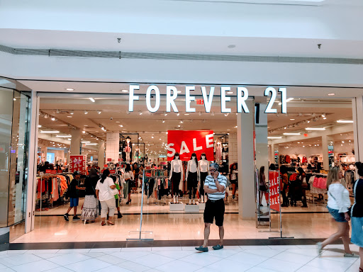 Forever 21, 5 Woodfield Mall, Schaumburg, IL 60173, USA, 