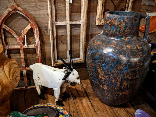 Furniture Store «Cherry Acres», reviews and photos, 23 E Main St, Lititz, PA 17543, USA