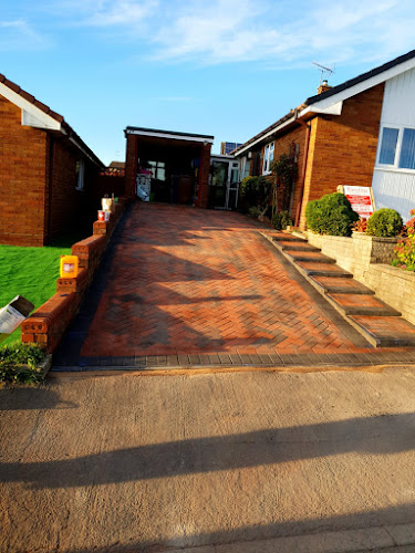 Comments and reviews of Paveline Driveways Ltd