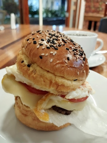 Comentarii opinii despre Macambo Café