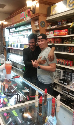 Tobacco Shop «Maplewood Tobacco & eCig Center», reviews and photos, 2515 White Bear Ave, St Paul, MN 55109, USA