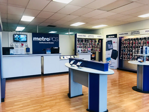 Cell Phone Store «MetroPCS Authorized Dealer», reviews and photos, 14400 Ambaum Blvd SW, Burien, WA 98166, USA