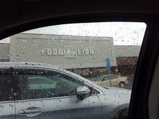 Grocery Store «Food Lion», reviews and photos, 1764 TN-48, Clarksville, TN 37040, USA