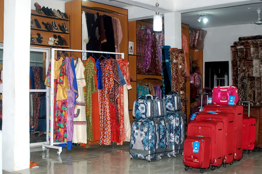 Usman Stores & multi-Purpose NIG LTD, 1, Sheik Ibrahim Inyass Plaza, 17 Mombasa St, Wuse, Abuja, Nigeria, Boutique, state Nasarawa