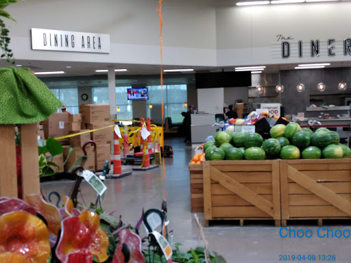 Supermarket «Hy-Vee», reviews and photos, 1300 W Burlington Ave, Fairfield, IA 52556, USA