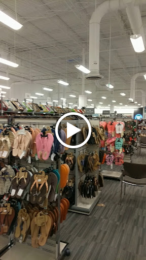 Department Store «Nordstrom Rack Tempe Marketplace», reviews and photos, 1900 E Rio Salado Pkwy, Tempe, AZ 85281, USA