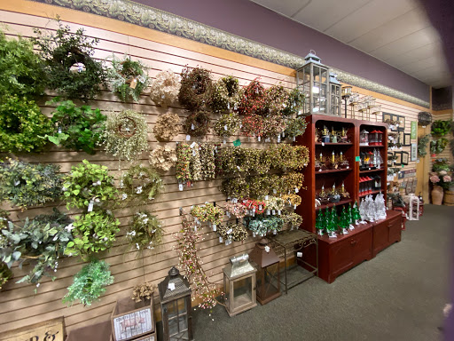 Gift Shop «Shady Maple Gift Shop», reviews and photos, 129 Toddy Dr, East Earl, PA 17519, USA