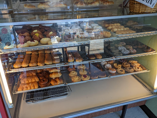 Donut Shop «Evergreen Donuts», reviews and photos, 20101 44th Ave W F, Lynnwood, WA 98036, USA