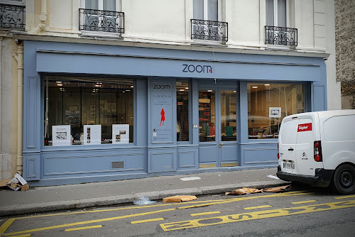 Zoom l'Agence à Paris