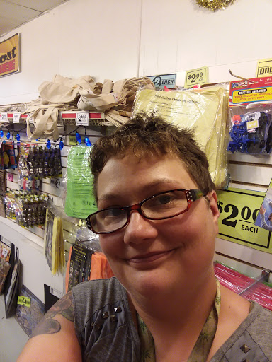 Thrift Store «Almost Free», reviews and photos, 415 E Euclid Ave, Des Moines, IA 50313, USA