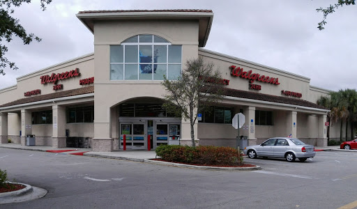 Lakes Mall, W Oakland Park Blvd, Fort Lauderdale, FL 33319, USA, 