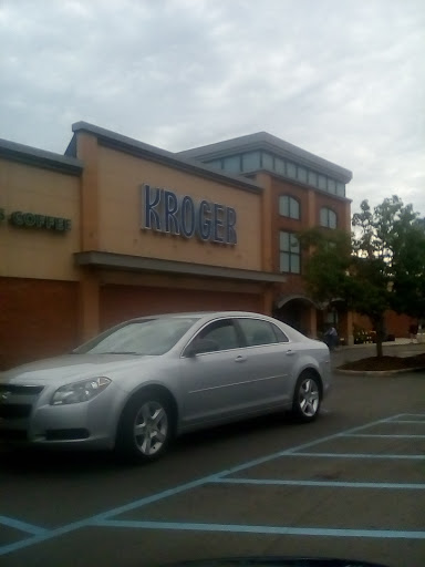 Grocery Store «Kroger», reviews and photos, 30935 Five Mile Road, Livonia, MI 48154, USA