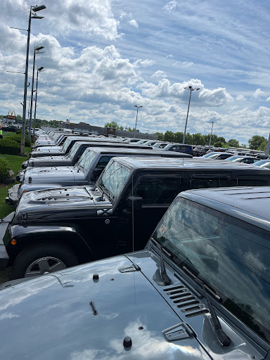 Car Dealer «Elmwood Chrysler Dodge Jeep Ram», reviews and photos, 625 Taunton Ave, East Providence, RI 02914, USA