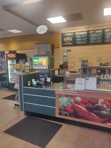Restaurant «SUBWAY®Restaurants», reviews and photos, 505 N Humboldt Ave #105, Willows, CA 95988, USA