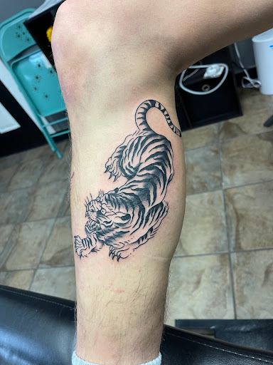 Tattoo Shop «Black Torch Tattoo», reviews and photos, 4256 Perkins Rd, Baton Rouge, LA 70808, USA