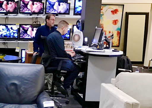 Furniture Rental Service «CORT Furniture Rental & Clearance Center», reviews and photos, 1240 Willow Pass Rd, Concord, CA 94520, USA