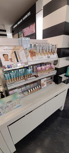 Cosmetics Store «SEPHORA», reviews and photos, 100 Cambridgeside Pl, Cambridge, MA 02141, USA