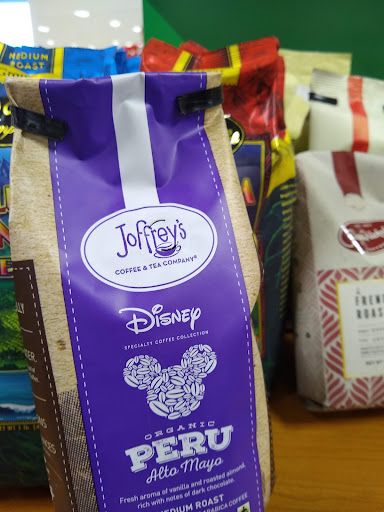 Department Store «T.J. Maxx», reviews and photos, 14 Candlewood Lake Rd, Brookfield, CT 06804, USA