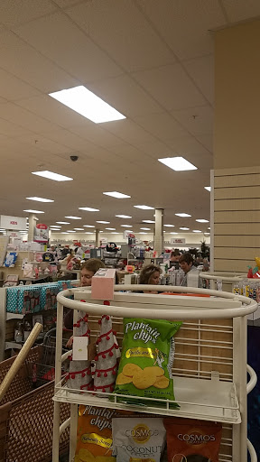 Department Store «HomeGoods», reviews and photos, 5530 Reseda Blvd, Tarzana, CA 91356, USA