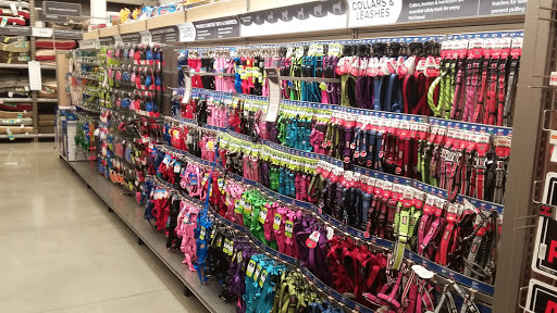 Pet Supply Store «PetSmart», reviews and photos, 1410 NE 23rd St, Pompano Beach, FL 33062, USA
