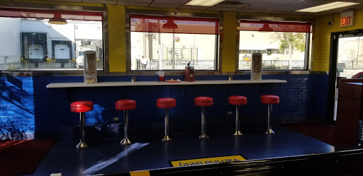 Fast Food Restaurant «Vienna Beef Factory Store», reviews and photos, 3847 S Morgan St, Chicago, IL 60609, USA