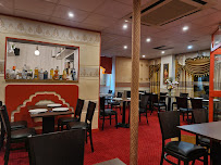 Atmosphère du Restaurant indien Mahraja Montmorency - n°9