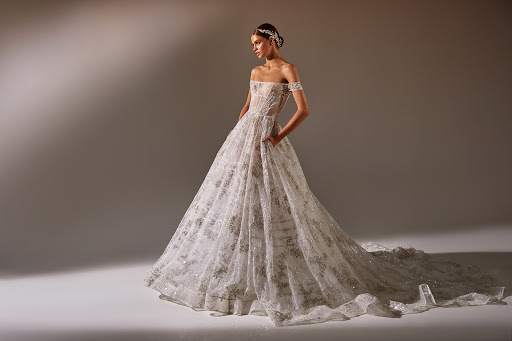 Bridal Shop «Viero Bridal», reviews and photos, 2236 W Chicago Ave, Chicago, IL 60622, USA