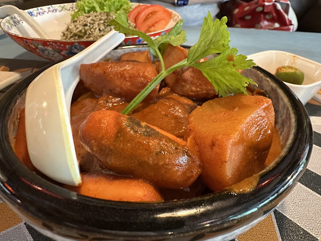 Woody Family Peranakan Cafe - Singapore