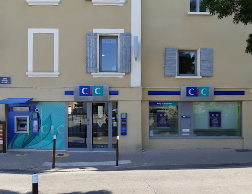Banque CIC L'Isle-sur-la-Sorgue