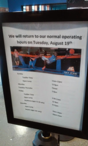 Amusement Center «Sky Zone Trampoline Park», reviews and photos, 11745 Commons Dr, Springdale, OH 45246, USA