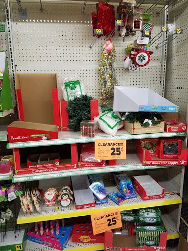 Discount Store «Dollar General», reviews and photos, 3315 45th St, Highland, IN 46322, USA