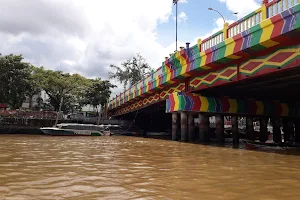 Merdeka Bridge image