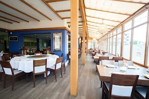Pearl River Restaurant image
