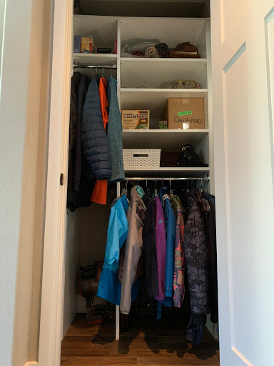 Closet Gallery image
