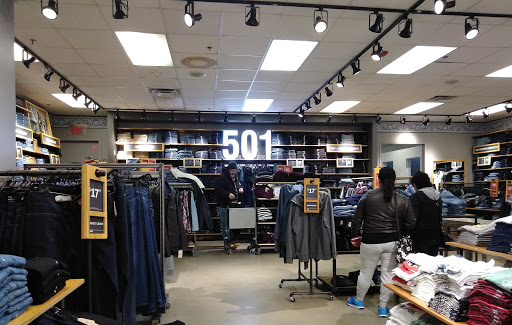 Levis Outlet Store image 4