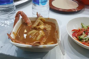 مطعم أسماك الشيف image