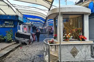 Mercado de San Roque image