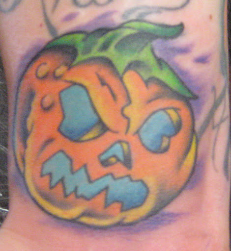 Tattoo Shop «Lady Luck Tattoo Studio», reviews and photos, 220 N Benton St, Woodstock, IL 60098, USA