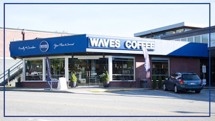 Waves Coffee House - Mountain Highway