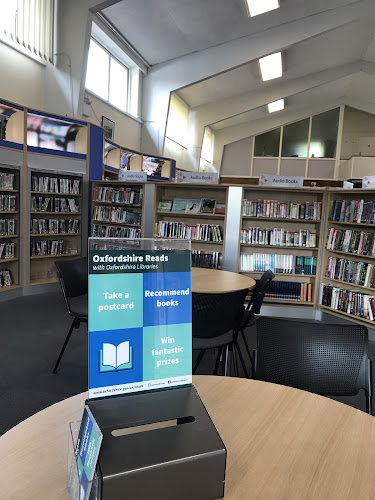 Reviews of Summertown Library in Oxford - Shop