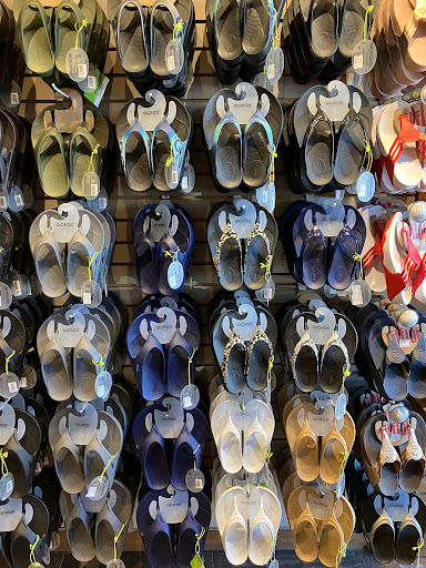 Shoe Store «The Flop Shop - Downtown Melbourne», reviews and photos, 820 E New Haven Ave, Melbourne, FL 32901, USA