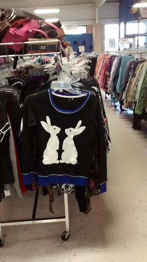 Thrift Store «Goodwill of North Georgia: Snellville Store and Donation Center», reviews and photos, 2340 Ronald Reagan Pkwy, Snellville, GA 30078, USA