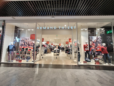 ARMAND THIERY HOMME à Lyon