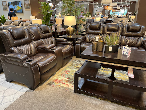 Furniture Store «Ashley HomeStore», reviews and photos, 3667 N Freeway Blvd, Sacramento, CA 95834, USA